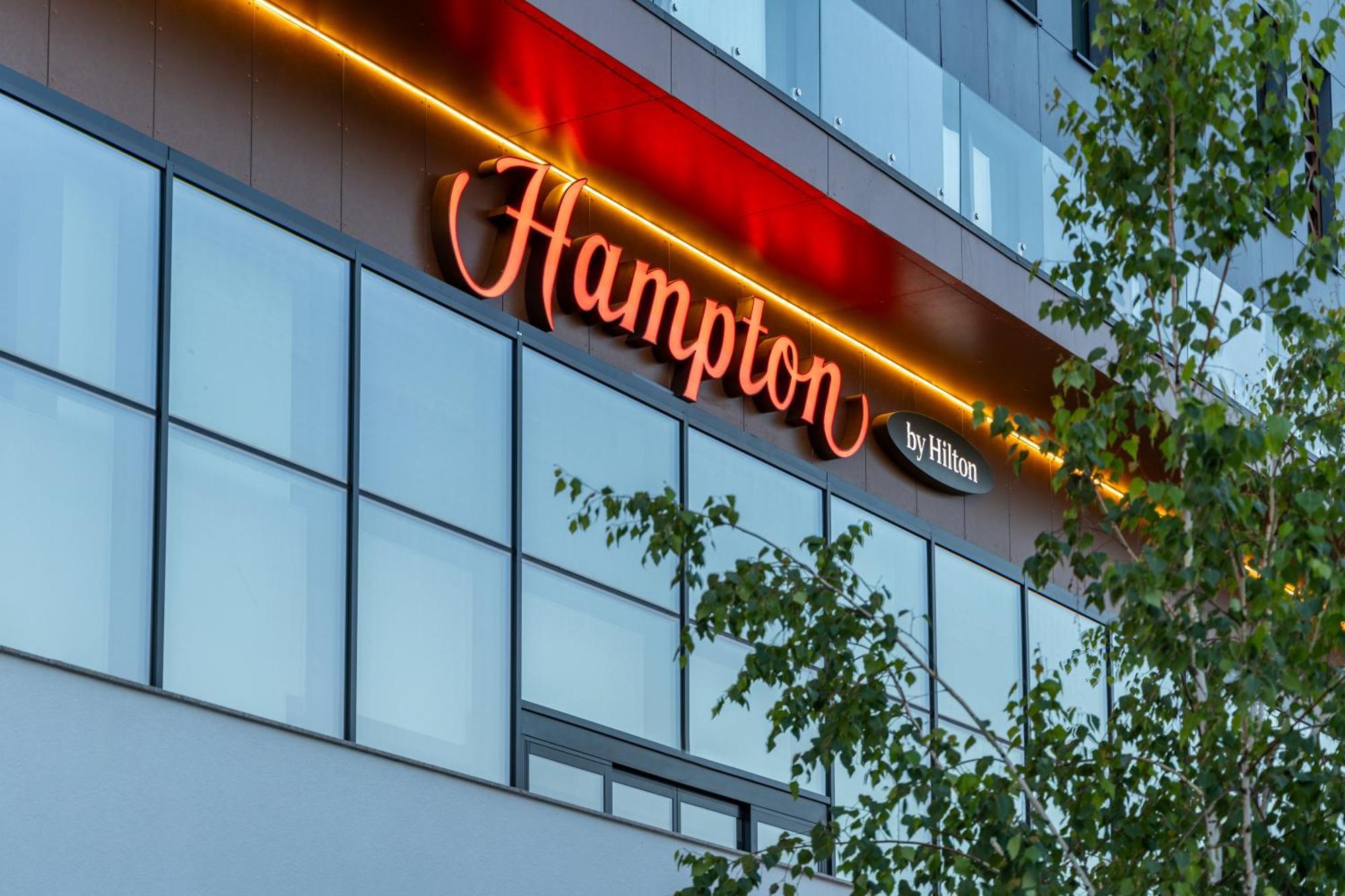 Hampton By Hilton Târgu-Mureş المظهر الخارجي الصورة