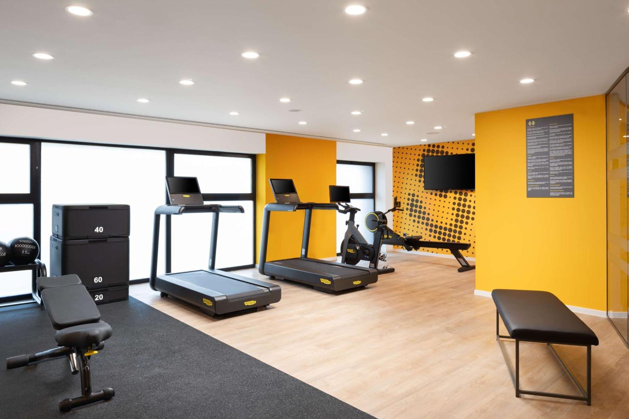 Hampton By Hilton Târgu-Mureş المظهر الخارجي الصورة