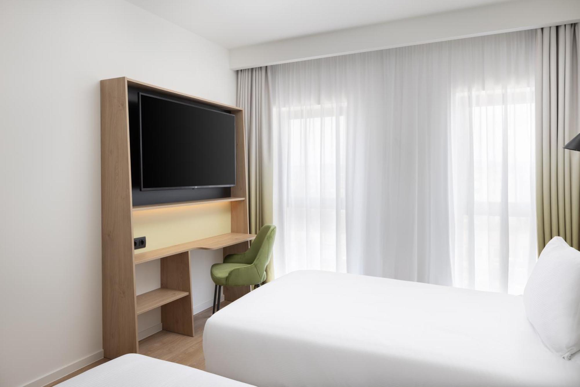 Hampton By Hilton Târgu-Mureş المظهر الخارجي الصورة